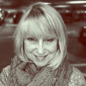 Meet your Posher,Denson!Also known as Debbi&Ms.A💕